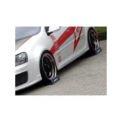 Maxton Design Küszöbtoldat Volkswagen Golf Mk5 GTI
