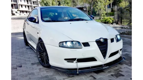 Maxton Design Első Toldat / Splitter Alfa Romeo GT – Fényes Fekete