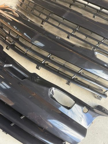 Grill OPEL ASTRA H GTC ASTRA H TwinTop Black badgeless