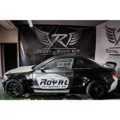 Bodykit BMW 1 E82 Left Skirt Royal