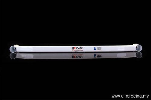 Toyota RAV4 95-00 UltraRacing 2-point front lower Tiebar