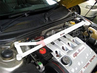 Alfa Romeo Spider GTV 2.0 UltraRacing front upper Strutbar