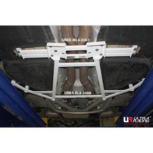 BMW M5 F10 10+ UltraRacing 4-point mid lower Brace