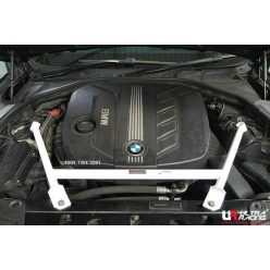 BMW 520 2.0D F11 10+ UltraRacing 4P front upper Strutbar