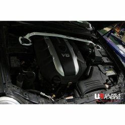   Kia Opirus 3.5 V6 2WD 03-11 UltraRacing 2-point front upper Strutbar