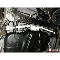   Honda BR-V DG1 1.5 2WD 16-21 UltraRacing 3-point rear lower Bar