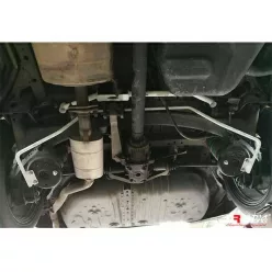   Toyota Estima XR50 2.4 4WD 06+ UltraRacing 4-point rear lower Bar